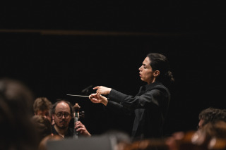 Bar Avni, finaliste et gagnante du concours La Maestra 2024.